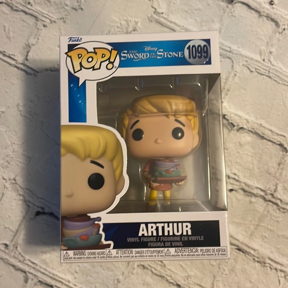 Official Funko Pop! Disney The Sword And The Stone Arthur Vinyl Figurine Brand N - Picture 1 of 3